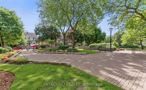 Photo 2 at 2417 - 40 Homewood Avenue, South St. James Town, Toronto