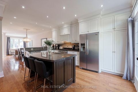 Photo 3 at 12 Anndale Road, Cliffside, Toronto