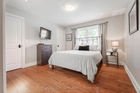 Photo 19 at 12 Anndale Road, Cliffside, Toronto