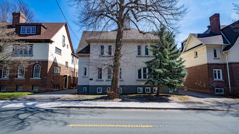 Photo 2 at 809-811 Duplex Avenue, Lawrence Park South, Toronto