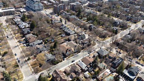 Photo 9 at 809-811 Duplex Avenue, Lawrence Park South, Toronto