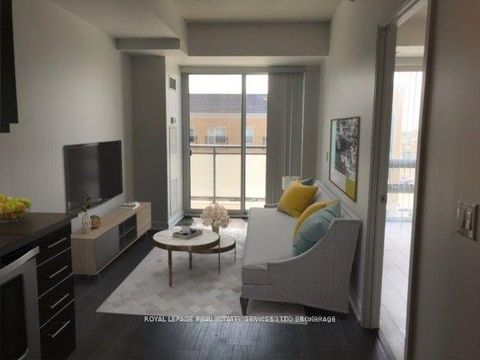 Photo 3 at 412 - 760 The Queensway, Queensway, Toronto