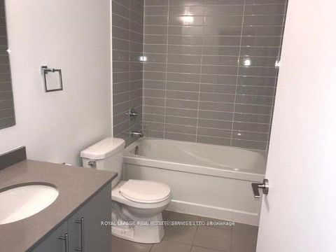 Photo 9 at 412 - 760 The Queensway, Queensway, Toronto