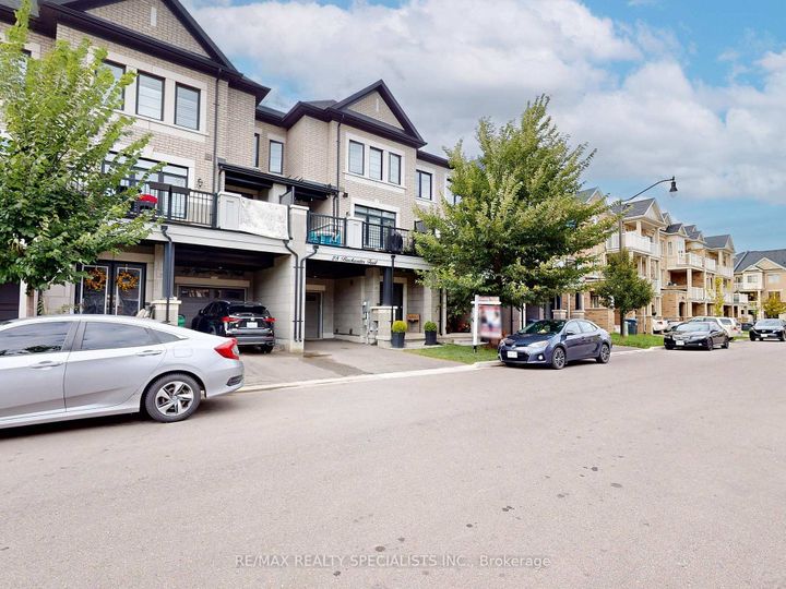 Photo 0 at 28 Backwater Trail, Northwest Brampton, Brampton