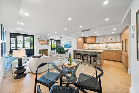 Photo 12 at 402 - 349 St.Clair Avenue W, Casa Loma, Toronto