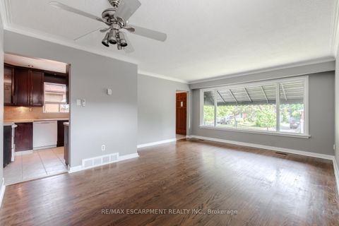 Photo 8 at 60 Greenock Avenue, Morningside, Toronto