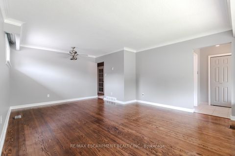 Photo 11 at 60 Greenock Avenue, Morningside, Toronto