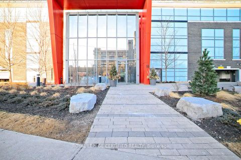 Photo 4 at 1021 - 15 James Finlay Way, CFB, Toronto
