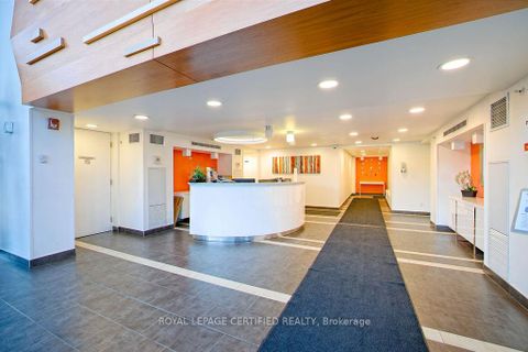 Photo 6 at 1021 - 15 James Finlay Way, CFB, Toronto
