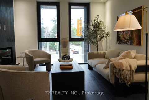 Photo 11 at 206 - 2 Forest Hill Road, Casa Loma, Toronto