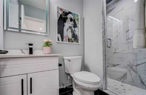 Photo 11 at 21 Davistow Crescent, Jamestown, Toronto