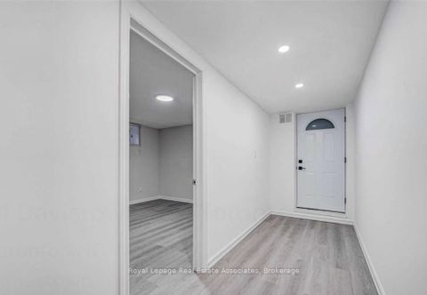 Photo 23 at 21 Davistow Crescent, Jamestown, Toronto