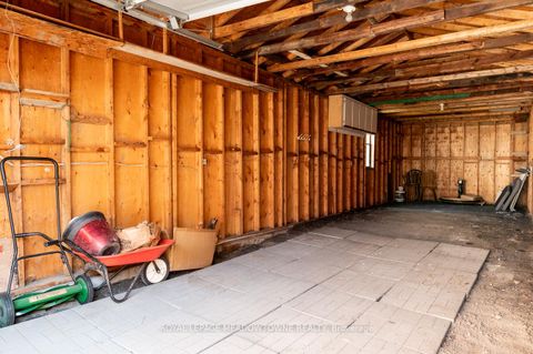 Photo 36 at 17 Kersdale Avenue, Eglinton West, Toronto