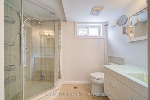 Photo 27 at 61 Kingslake Road, Don Valley Village, Toronto