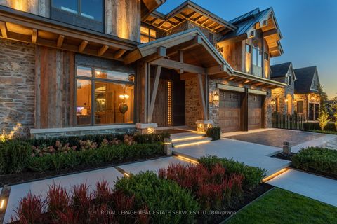 Photo 1 at 27 Goodman Crescent, Maple, Vaughan