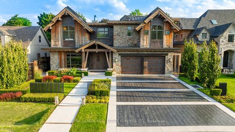 Photo 3 at 27 Goodman Crescent, Maple, Vaughan