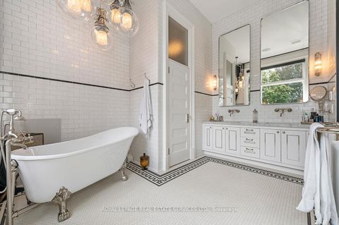 Photo 22 at 27 Goodman Crescent, Maple, Vaughan