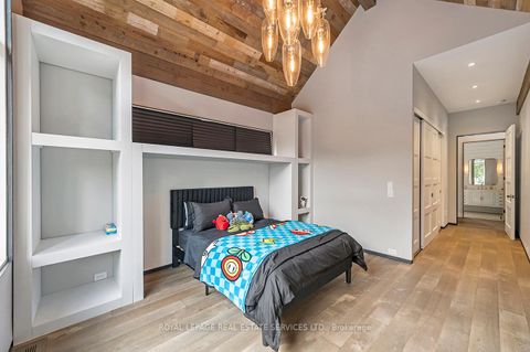 Photo 24 at 27 Goodman Crescent, Maple, Vaughan