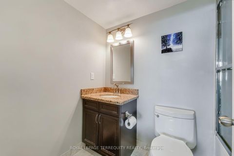Photo 24 at 1107 - 8501 Bayview Avenue, Doncrest, Richmond Hill