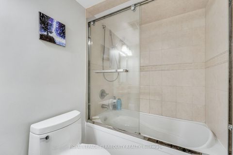 Photo 25 at 1107 - 8501 Bayview Avenue, Doncrest, Richmond Hill
