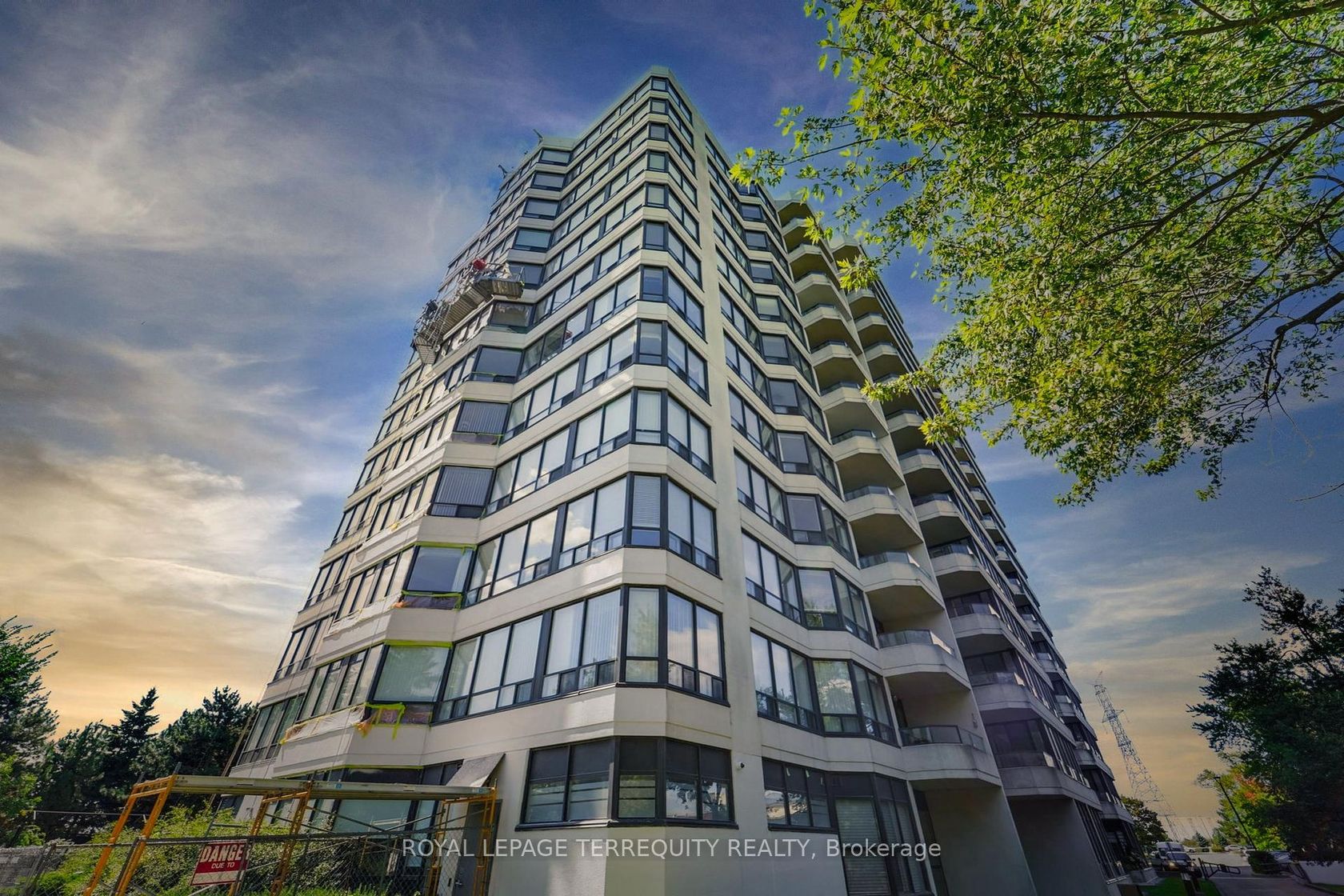 1107 - 8501 Bayview Avenue, Doncrest, Richmond Hill 