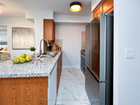 Photo 6 at 814 - 15 Greenview Avenue, Newtonbrook West, Toronto