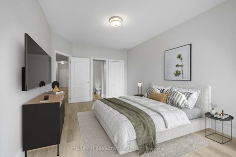 Photo 7 at 302 - 393 King Street W, Waterfront Communities C1, Toronto