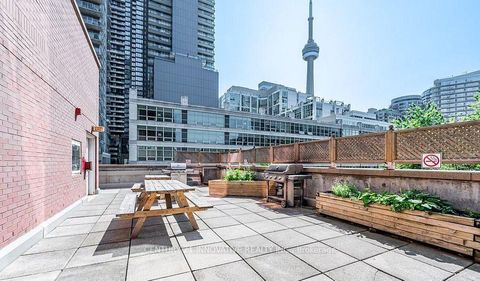 Photo 24 at 302 - 393 King Street W, Waterfront Communities C1, Toronto