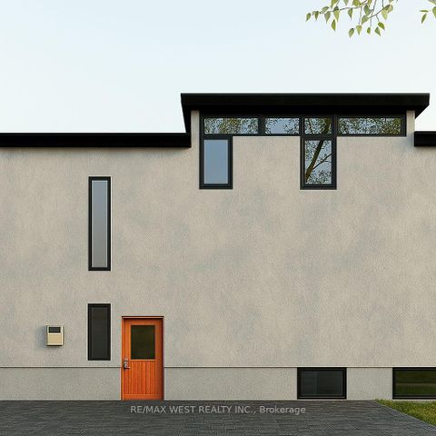 Photo 2 at 5 Dieppe Road S, East York, Toronto