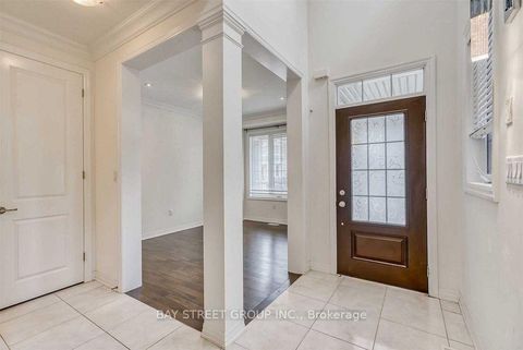 Photo 3 at 170 Fowley Drive, GO Glenorchy, Oakville