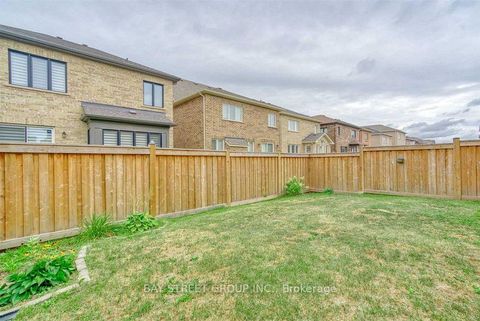 Photo 34 at 170 Fowley Drive, GO Glenorchy, Oakville