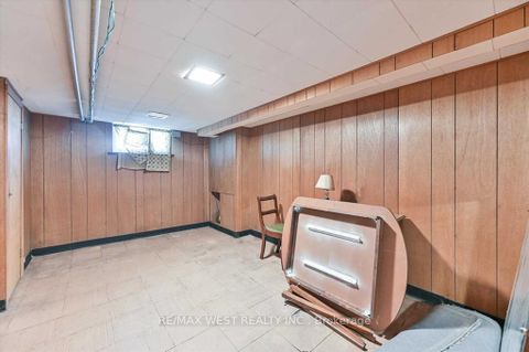Photo 13 at 5 Dieppe Road S, East York, Toronto
