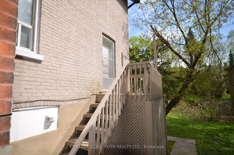 Photo 7 at 73 High Street, City Centre, Barrie