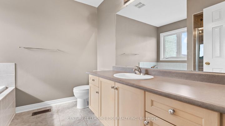 Photo 11 at 38 William Grant Road, Greensborough, Markham