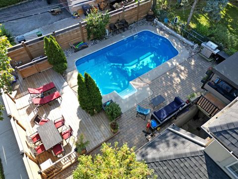 Photo 43 at 37 Maydolph Road, City Centre West, Toronto