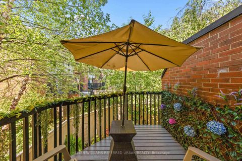 Photo 19 at 618 - 574 Wellington Street W, Niagara, Toronto