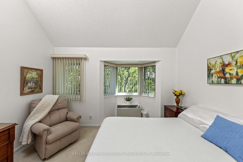 Photo 34 at 618 - 574 Wellington Street W, Niagara, Toronto