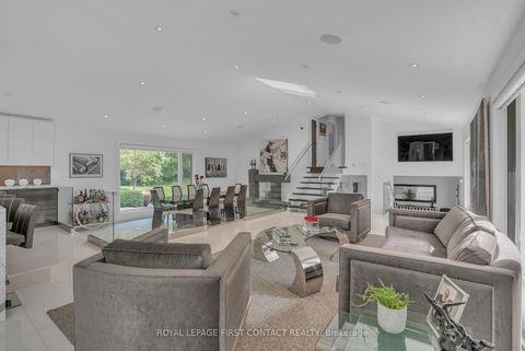 Photo 16 at 15075 Jane Street, Rural King, King