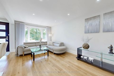 Photo 5 at 68 Vanguard Drive, City Centre West, Toronto