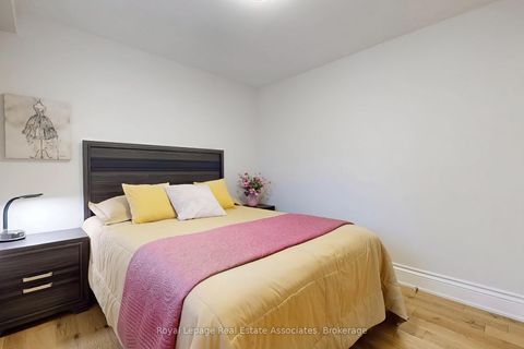 Photo 16 at 68 Vanguard Drive, City Centre West, Toronto