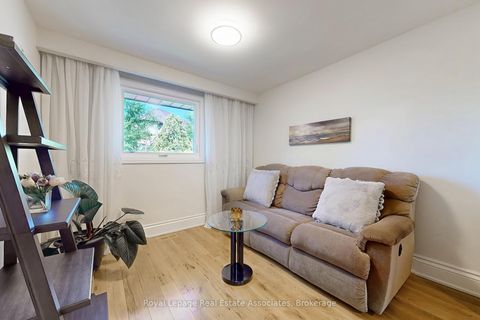 Photo 21 at 68 Vanguard Drive, City Centre West, Toronto