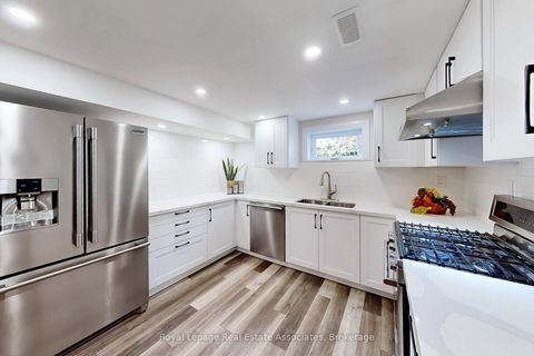 Photo 27 at 68 Vanguard Drive, City Centre West, Toronto