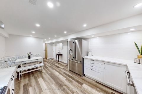 Photo 30 at 68 Vanguard Drive, City Centre West, Toronto