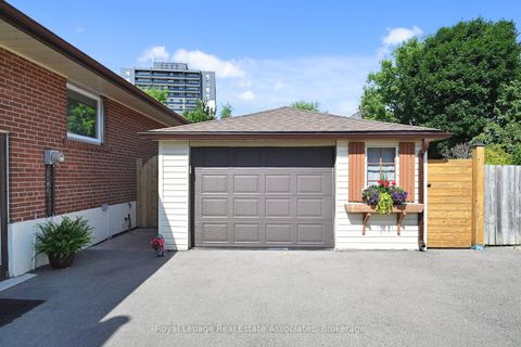 Photo 45 at 68 Vanguard Drive, City Centre West, Toronto