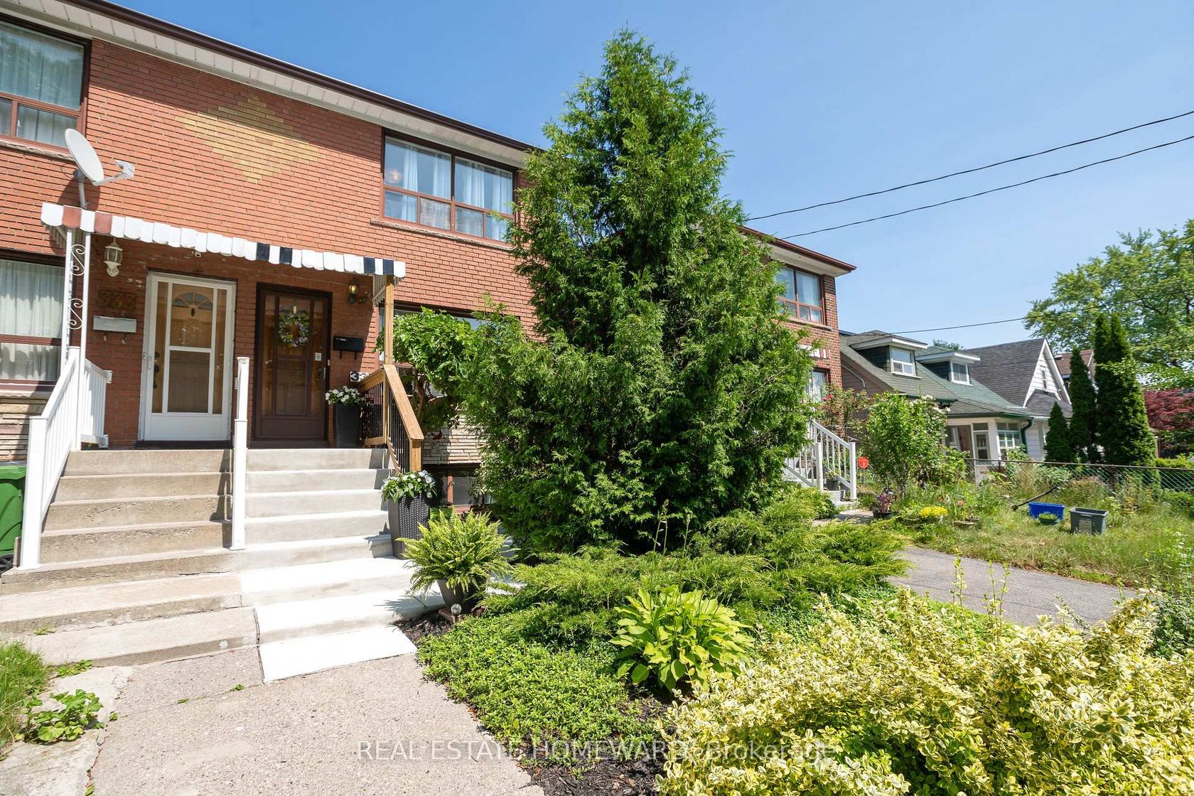 331 Rhodes Avenue, Coxwell, Toronto 