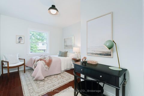 Photo 12 at 283 Wolverleigh Boulevard, Danforth, Toronto