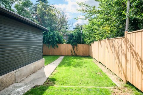 Photo 25 at 283 Wolverleigh Boulevard, Danforth, Toronto