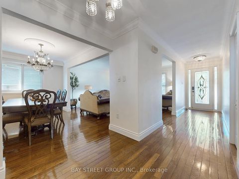 Photo 3 at 69 Fairglen Avenue, L'Amoreaux, Toronto