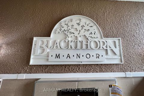 Photo 5 at 405 - 541 Blackthorn Avenue, Eglinton West, Toronto