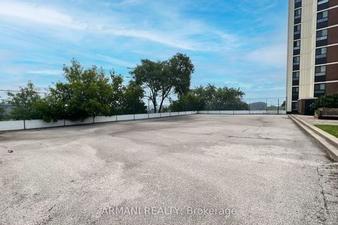 Photo 47 at 405 - 541 Blackthorn Avenue, Eglinton West, Toronto